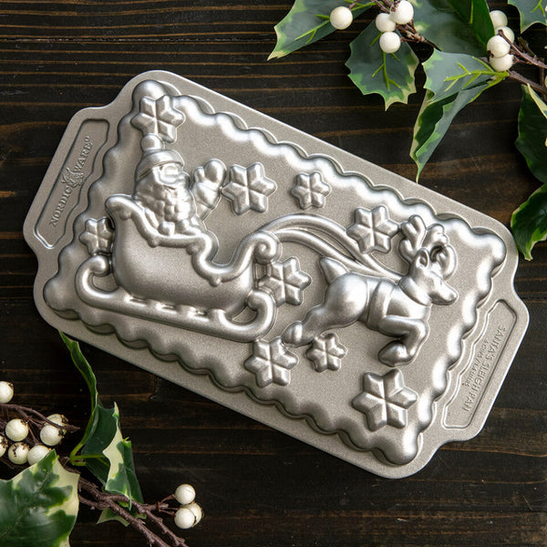 Santa's Sleigh Loaf Pan