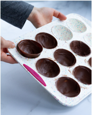 12 Domes Cake Pan Confetti